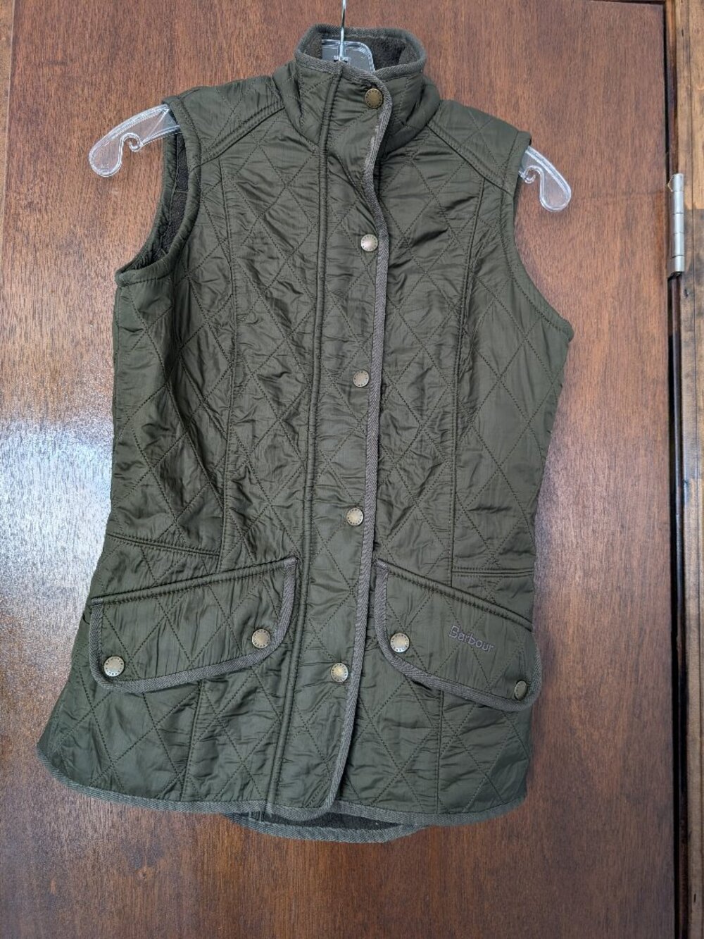 Barbour Otterburn Gilet (Vest) in Army Green